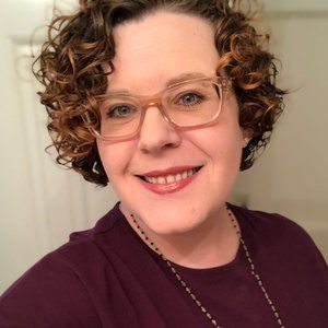 Meet your Posher, Becca